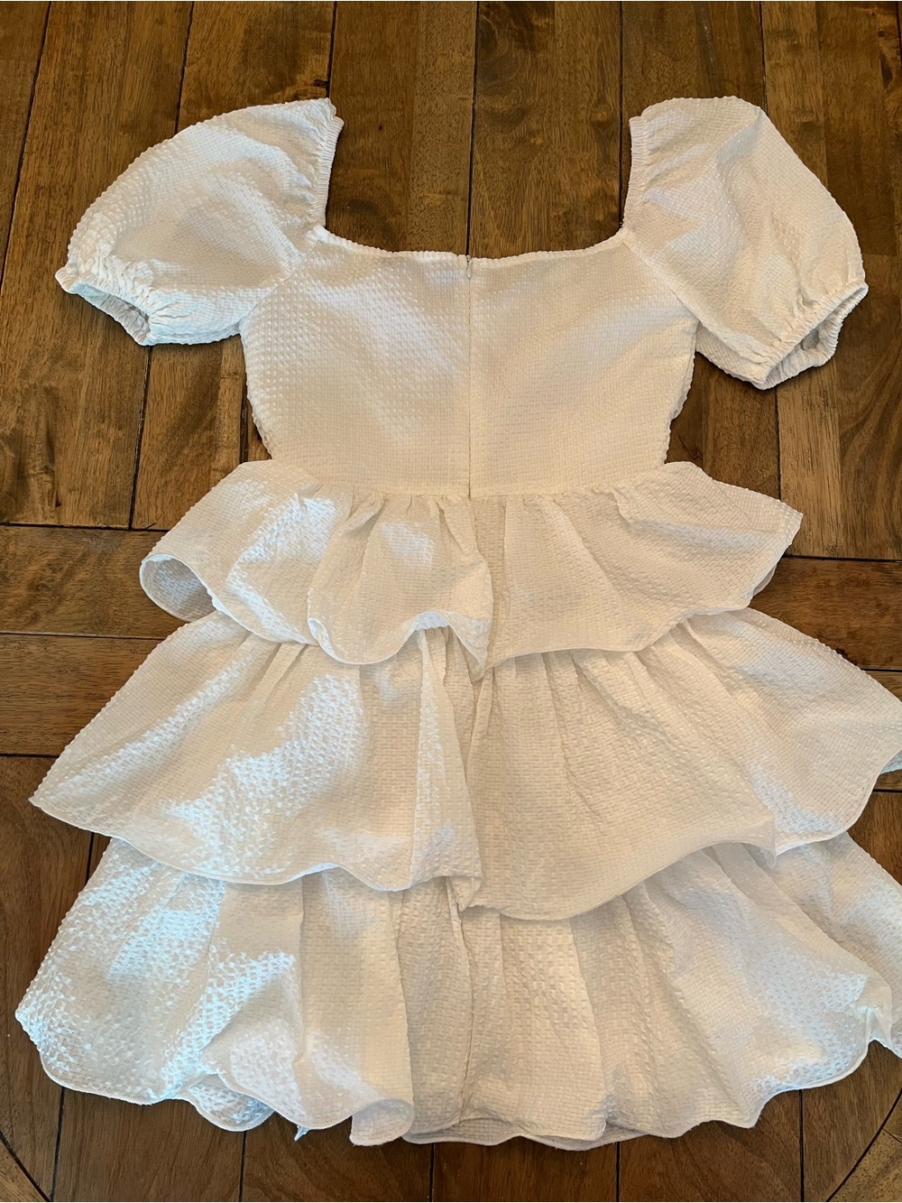 White Puff-Sleeve Tiered Mini Dress size 2 - Picture 4 of 13